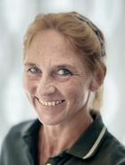 Dr. med. Simone Schmitt-Jacobs Fachärztin für Orthopädie und Unfallchirurgie Wirbelsäulenchirurgie